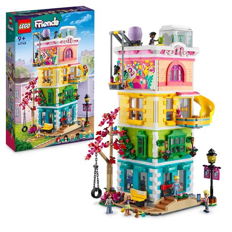 city boy & the community toy|LEGO® Friends 41748 Heartlake City Community。